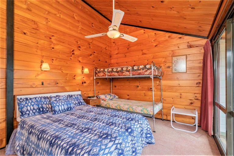 Photo of property in 37 Jubilee Drive, Pauanui, Hikuai, 3579