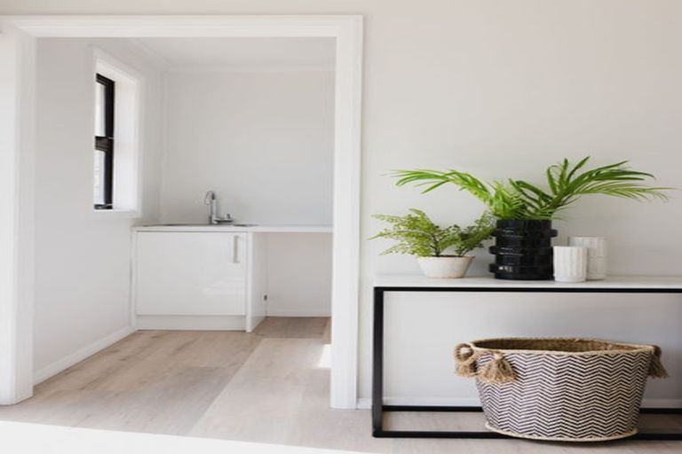 Photo of property in 13 Diamond Street, Carterton, 5713