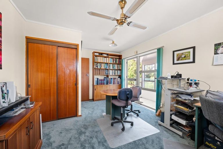 Photo of property in 1003 State Highway 16, Waimauku, 0883