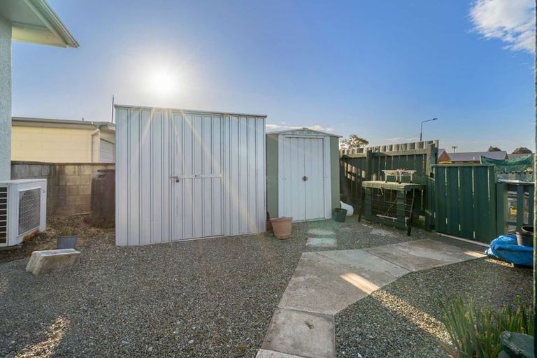 Photo of property in 2 Highfield Terrace, Newfield, Invercargill, 9812