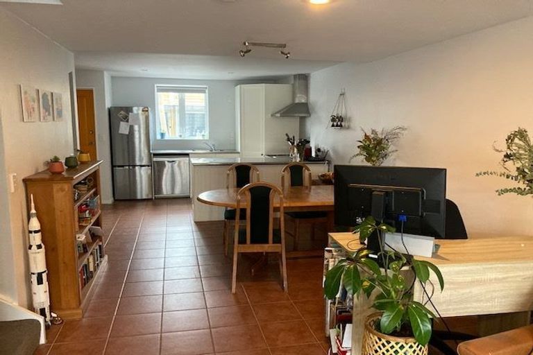 Photo of property in 31-41 Pirie Street, Mount Victoria, Wellington, 6011