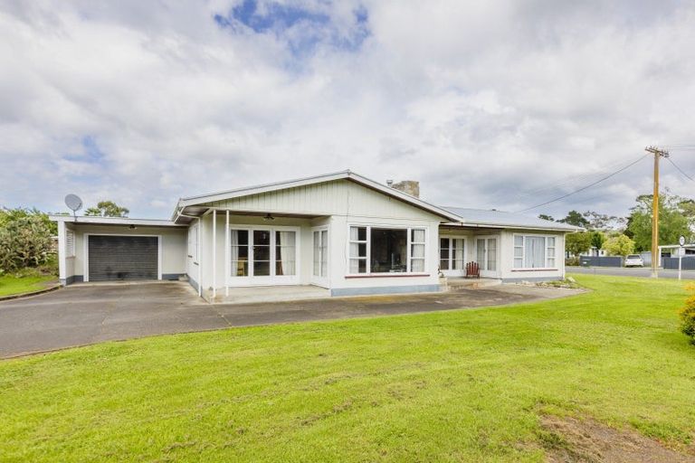 Photo of property in 2415 Takapau Road, Waipukurau, 4200