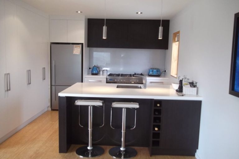 Photo of property in 217 Mark Avenue, Grenada Village, Wellington, 6037