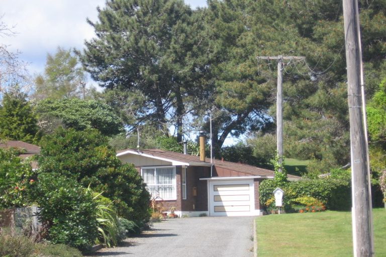 Photo of property in 11 Kowhai Road, Rainbow Point, Taupo, 3330