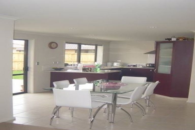 Photo of property in 33 Parkside Drive, Huntington, Hamilton, 3210