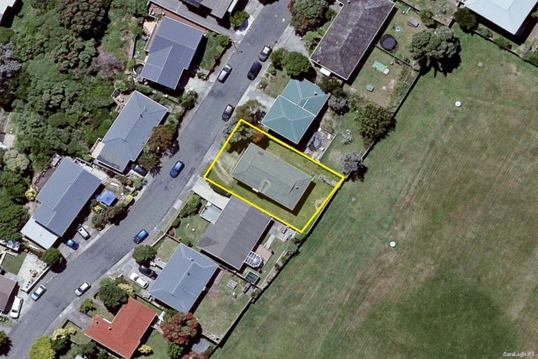 Photo of property in 13 Arun Crescent, Southgate, Wellington, 6023