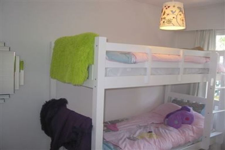 Photo of property in 4/54 Richards Avenue, Forrest Hill, Auckland, 0620