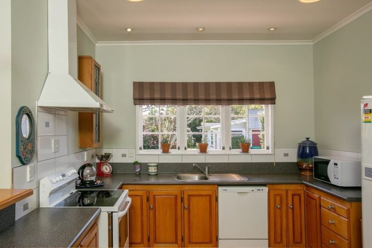 Photo of property in 128 Cole Street, Masterton, 5810