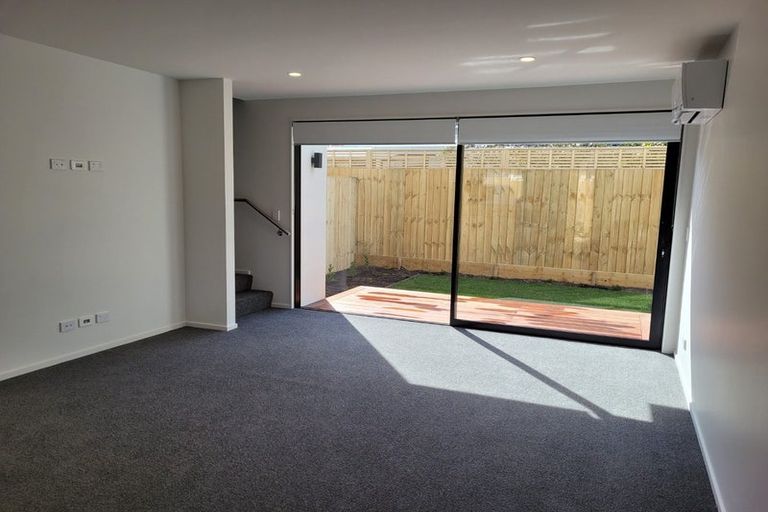 Photo of property in 3/233 Edgeware Road, Edgeware, Christchurch, 8013