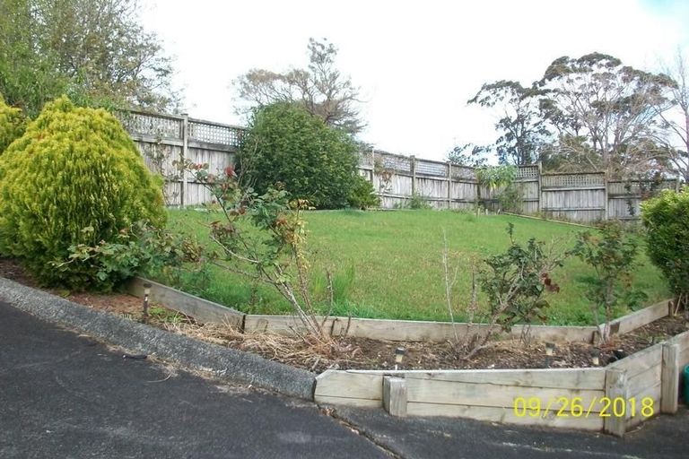 Photo of property in 6 Thomas Avenue, Te Atatu Peninsula, Auckland, 0610