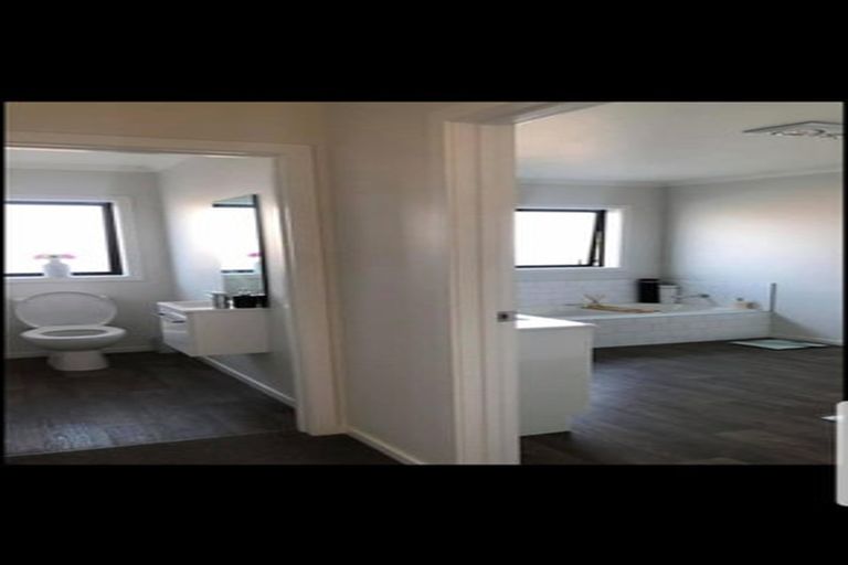 Photo of property in 9 Wescombe Grove, Feilding, 4702