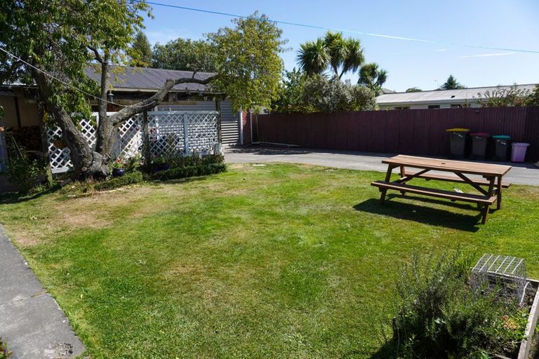 Photo of property in 179 Grimseys Road, Redwood, Christchurch, 8051