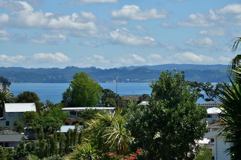 Photo of property in 40 Tiri Road, Manly, Whangaparaoa, 0930