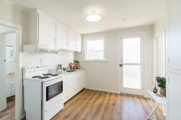 Photo of property in 3/225 Edgeware Road, Edgeware, Christchurch, 8013