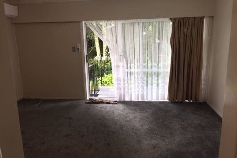 Photo of property in 43 Scenic Drive, Hillpark, Auckland, 2102