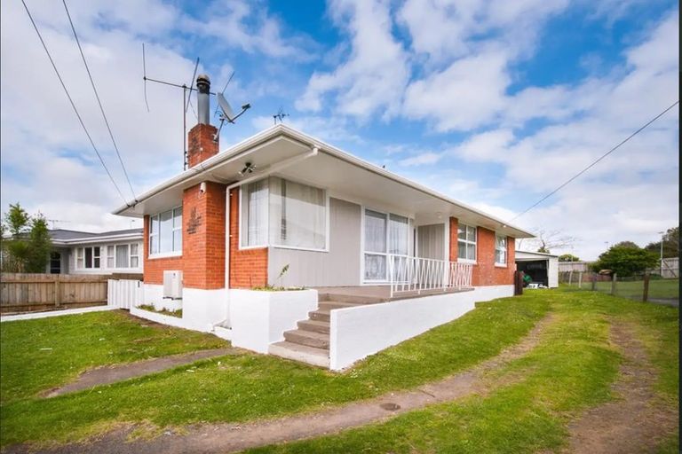 Photo of property in 57 Thompson Terrace, Manurewa, Auckland, 2102