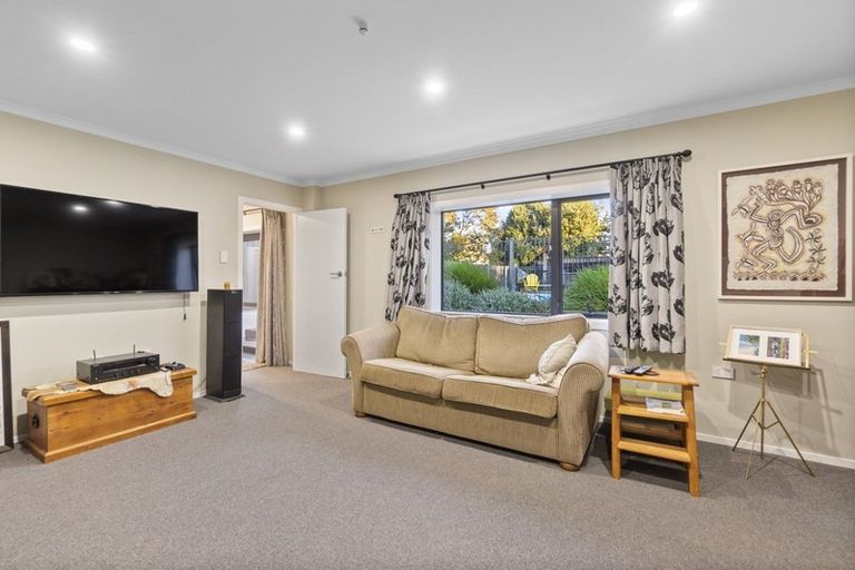 Photo of property in 38 Clements Crescent, Queenwood, Hamilton, 3210