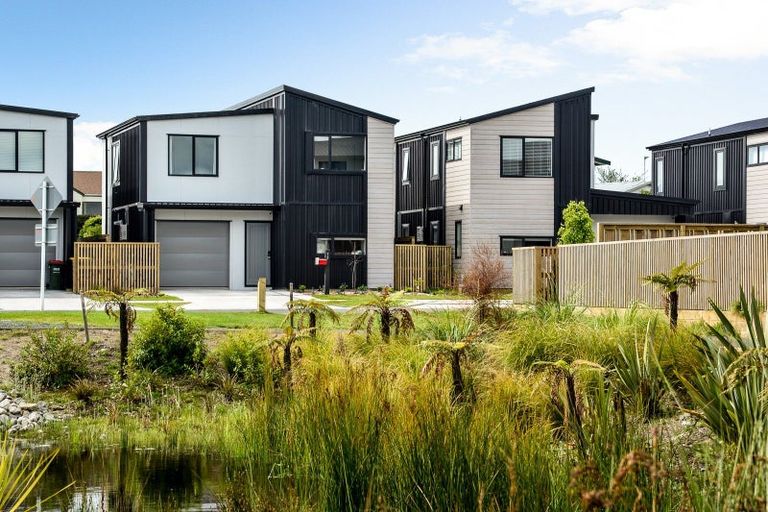 Photo of property in 72 Jacks Landing Drive, Hamilton Lake, Hamilton, 3204