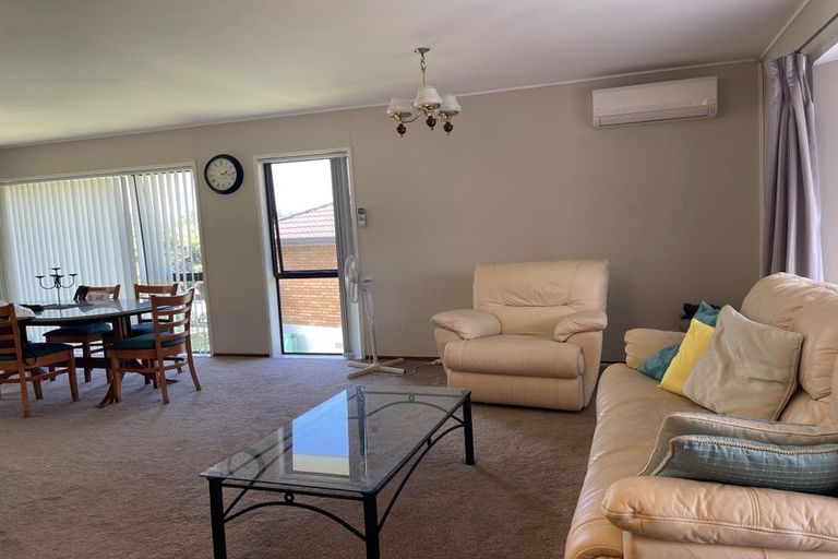 Photo of property in 69 Oliver Road, Eastern Beach, Auckland, 2012