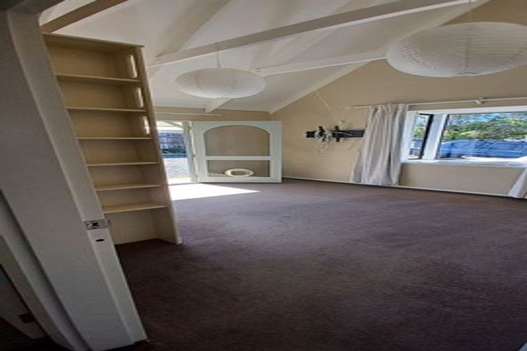 Photo of property in 4 Earn Place, Southgate, Wellington, 6023