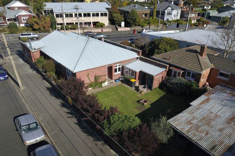 Photo of property in 1 Crown Street, North East Valley, Dunedin, 9010