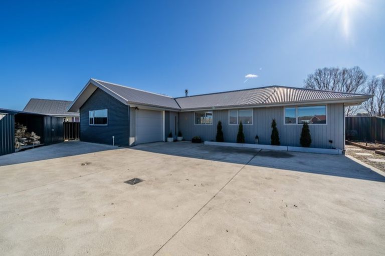 Photo of property in 5 Half Time Close, Omakau, 9376