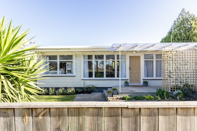 Photo of property in 2/201 Kenilworth Road, Mayfair, Hastings, 4122