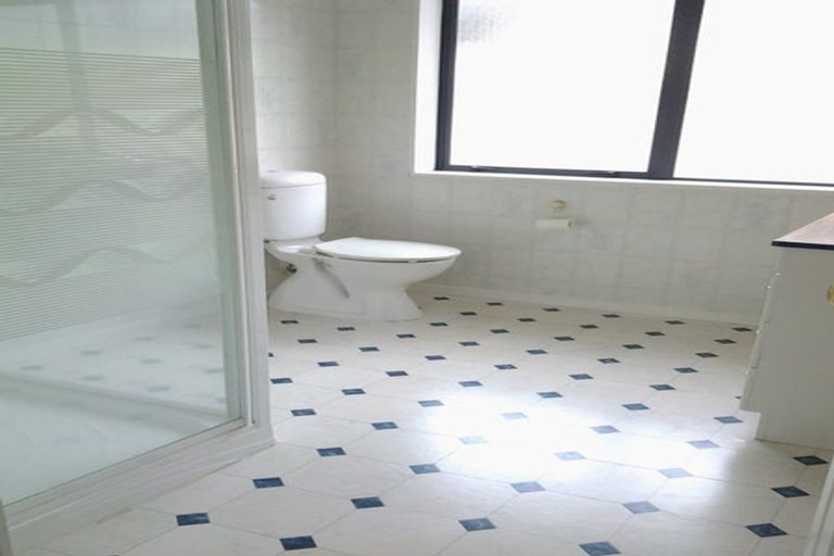 Photo of property in 4 Dan Bryant Place, Pukekohe, 2120