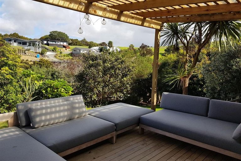 Photo of property in 13 Waterman Drive, Langs Beach, Waipu, 0582