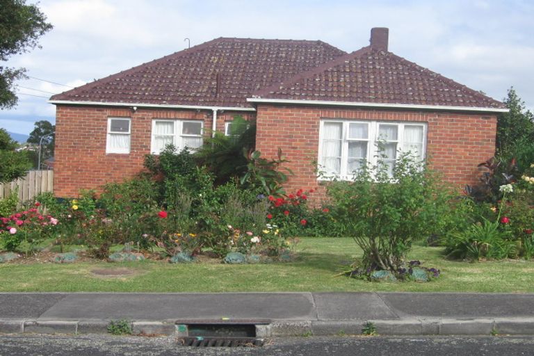 Photo of property in 13 Elphinstone Avenue, Wesley, Auckland, 1041