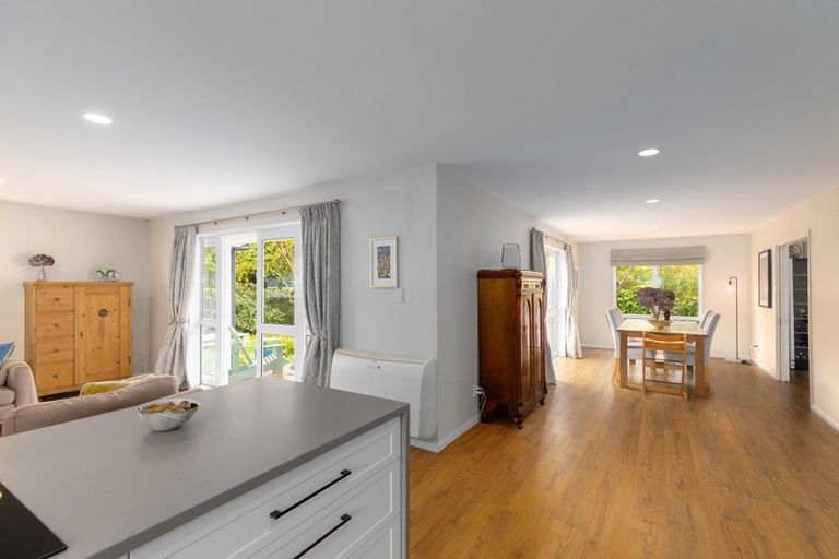 Photo of property in 21 Condell Avenue, Papanui, Christchurch, 8053