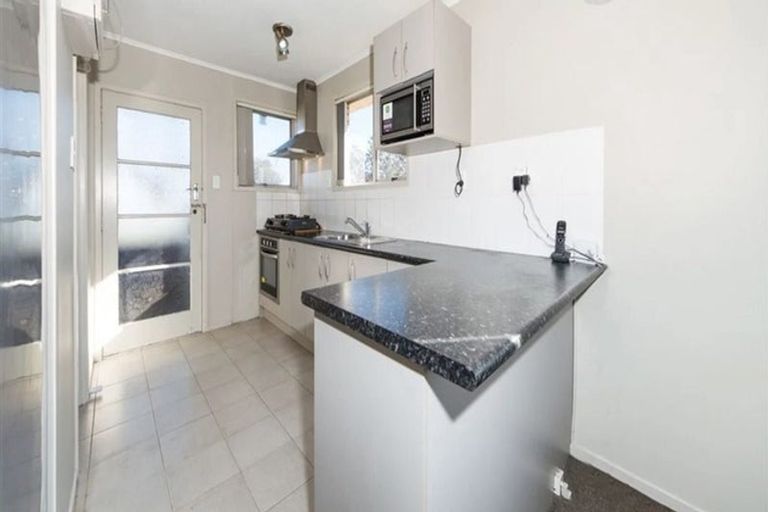 Photo of property in 3/152 Lincoln Road, Henderson, Auckland, 0610