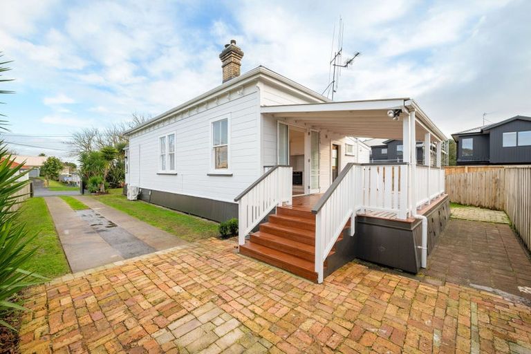 Photo of property in 6 Johnson Street, Dinsdale, Hamilton, 3204