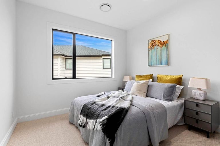 Photo of property in 54 Wainui Road, Silverdale, 0932