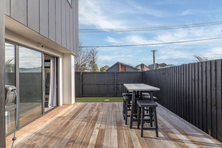 Photo of property in 16a Champion Street, Edgeware, Christchurch, 8013