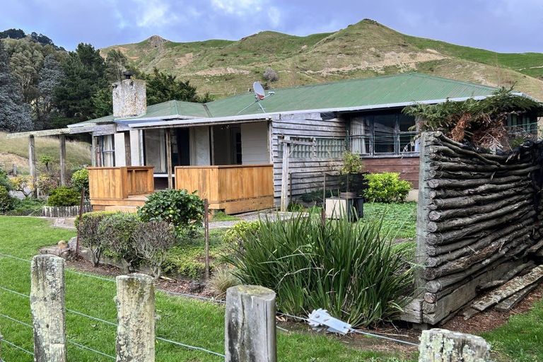 Photo of property in 2411 Coast Road, Pongaroa, 4991