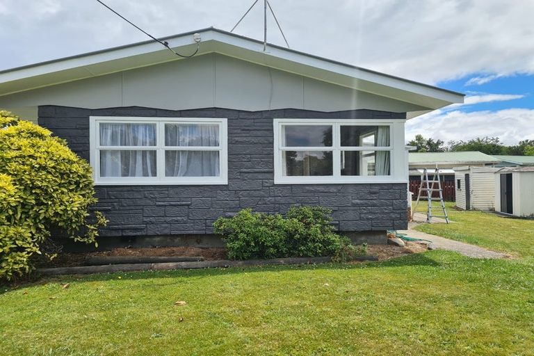 Photo of property in 49 Wavell Crescent, Lansdowne, Masterton, 5810