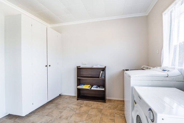 Photo of property in 33f Sanders Avenue, Westown, New Plymouth, 4310