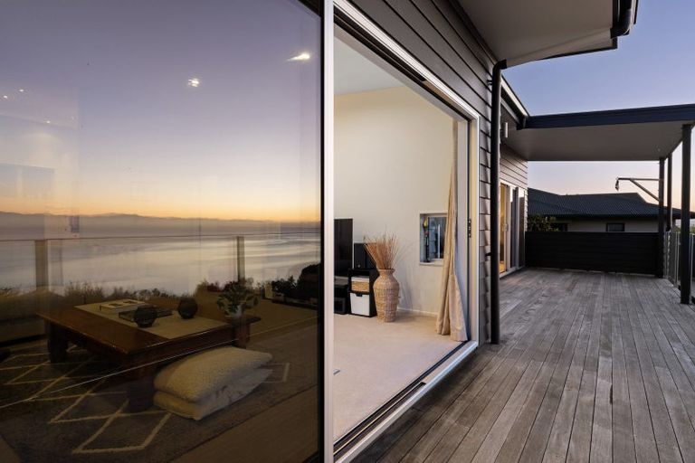 Photo of property in 8 Mana Heights, Marybank, Nelson, 7010