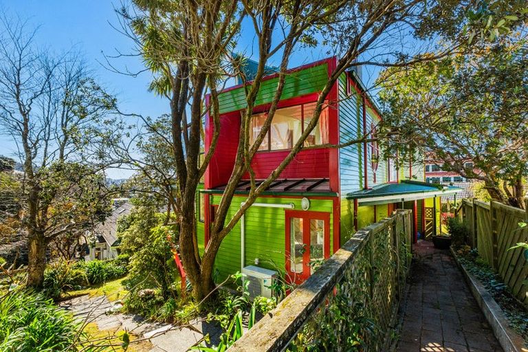 Photo of property in 26 Glasgow Street, Kelburn, Wellington, 6012