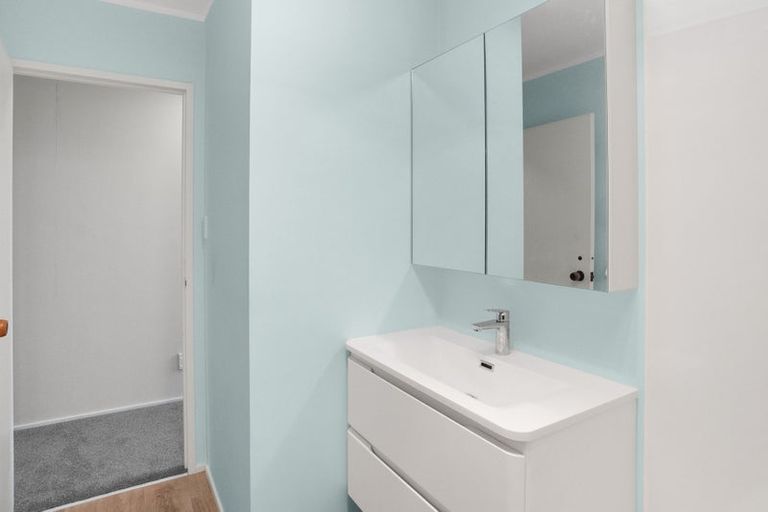 Photo of property in 1/37 Bracken Road, Paparangi, Wellington, 6037