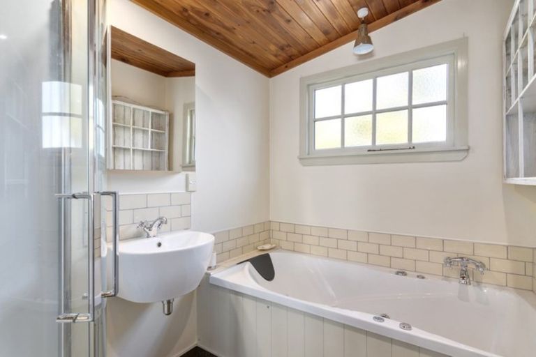 Photo of property in 120 Nile Street, Nelson, 7010