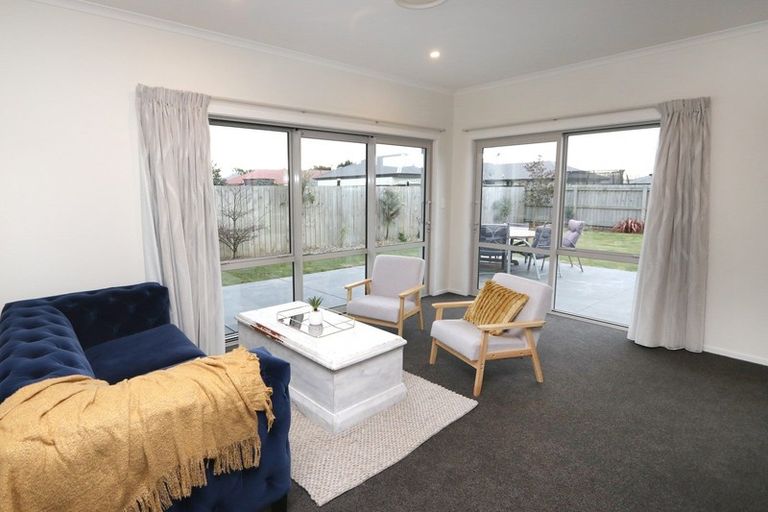 Photo of property in 8 Whiteoak Grove, Tinwald, Ashburton, 7700