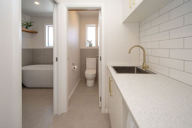 Photo of property in 54 Castletown Place, New Brighton, Christchurch, 8083