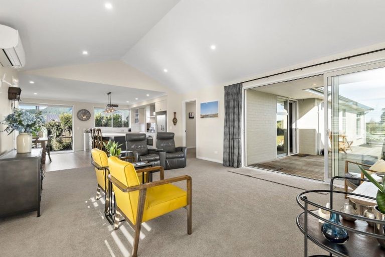 Photo of property in 34 Ardrossan Way, Tai Tapu, 7672