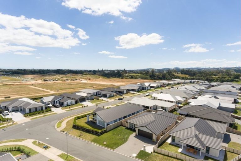 Photo of property in 3 Rotomanu Place, Pyes Pa, Tauranga, 3112