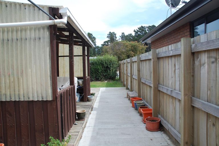 Photo of property in 27 Orient Street, Cromwell, 9310