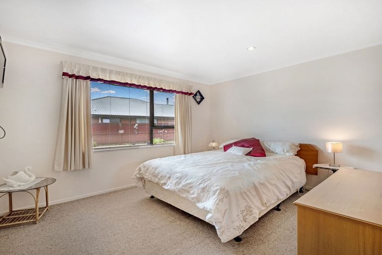 Photo of property in 2 Canon Stack Place, Kaiapoi, 7630