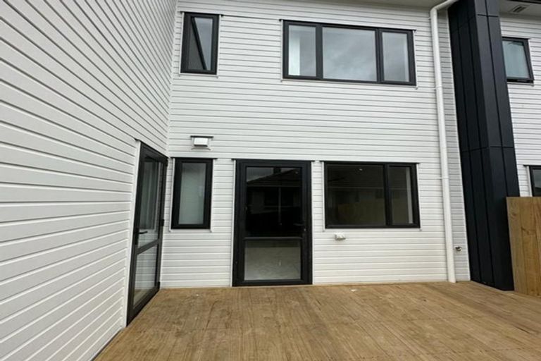 Photo of property in 29a Rice Crescent, Papakura, 2110