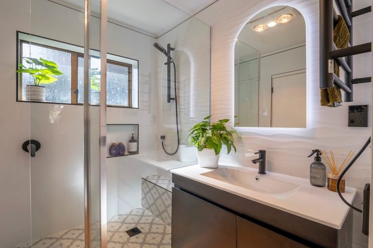 Photo of property in 2b The Circle, Manly, Whangaparaoa, 0930